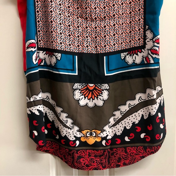 Express Multicolored Beautiful Top (RARE) - Picture 7 of 7